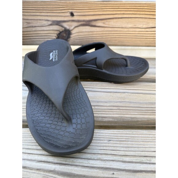 Skechers Women's GO Recover Thong Sandals Contend Black Sz 9 MSRP $45 - Picture 7 of 7